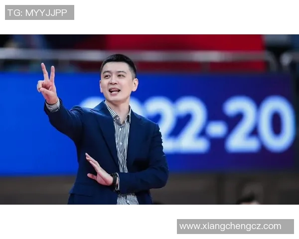 杨鸣赞新疆队表现出色在人员紧缺情况下依然展现强大实力 杨鸣赞新疆队表现出色在人员紧缺情况下依然展现强大实力